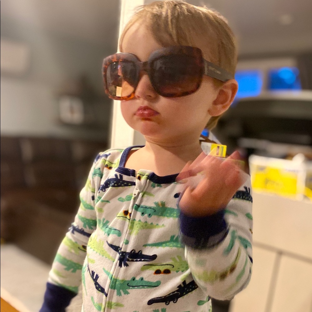 Meet your Posher, Christina.